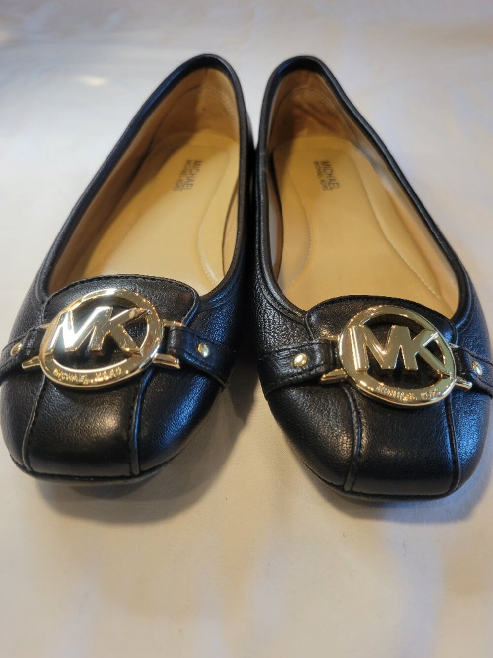 Michael Kors Black Leather Ballet Flats Gold MK Logo Loafers 7M - Picture 11 of 12